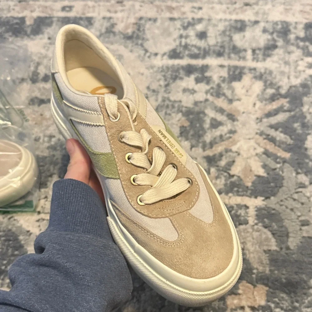 Sam Edelman Simone Lace Up Sneaker - Picture 12 of 12